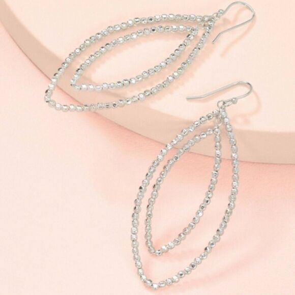 RARE stella & dot ~ silverβbardot hoop earrings - Picture 4 of 5